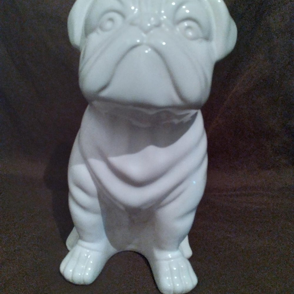 Vintage Classic White Ceramic Bulldog Figurine (B1)